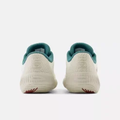 Chaussures De Tennis New Balance Femme FuelCell 996V5 Sea Salt Timber Wolf -Tennis Soldes Boutique 16862664 585556d7 df0b 452c adf1 4526d1239996