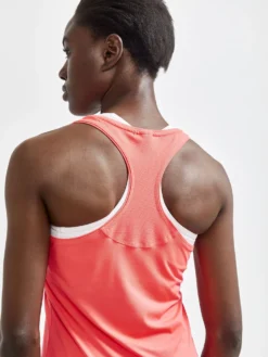 Débardeur Craft Women ADV Essence Singlet W Crush 10 Débardeur Craft Women ADV Essence Singlet W Crush -Tennis Soldes Boutique 4 1908770 410000 ADV20Essence20Singlet Closeup3