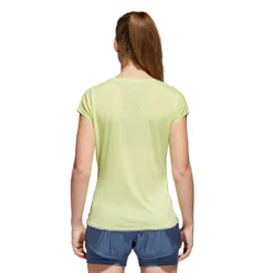 T-shirt Adidas Melbourne Tee Women Semi Frozen Yellow/Chalk Blue -Tennis Soldes Boutique ce0399 app on model back white